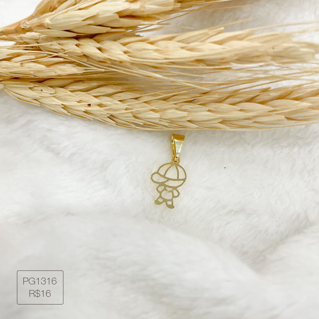 Pingente de Menino Vazado Liso Dourado